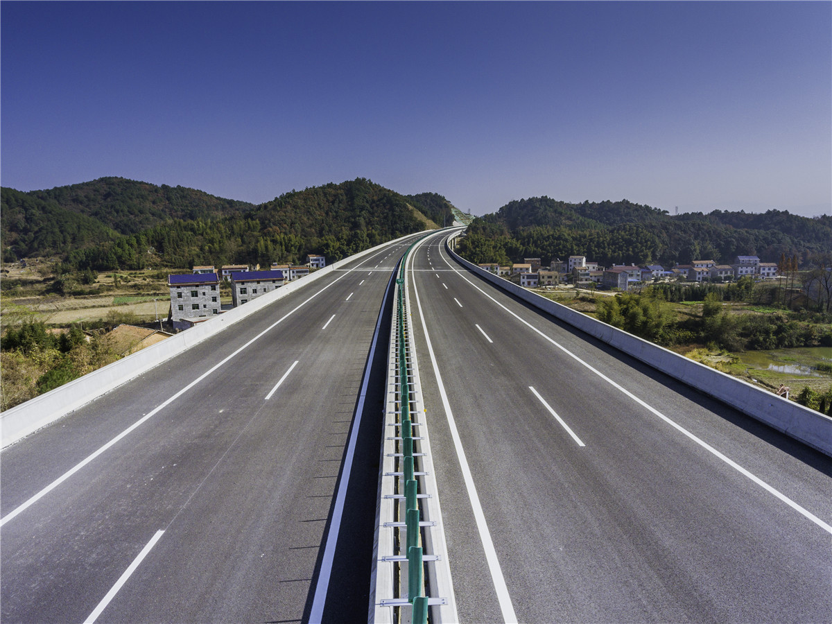 湖南大岳高速公路