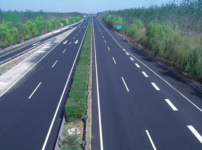 日東高速公路